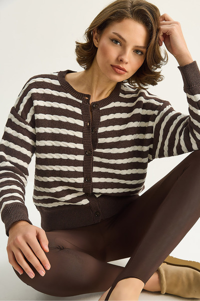 Bianco Lucci Γυναικεία ριγέ πλεκτή ζακέτα βασικής πλεξούδας 2504 60283726