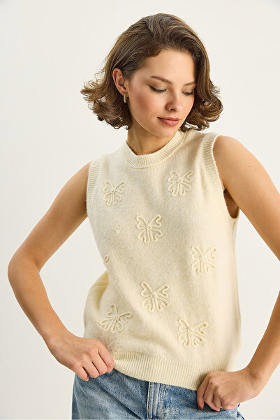 Bianco Lucci Women's Süzene Spreading Bow Embroidered Knitwear Sweater 2440 60283723