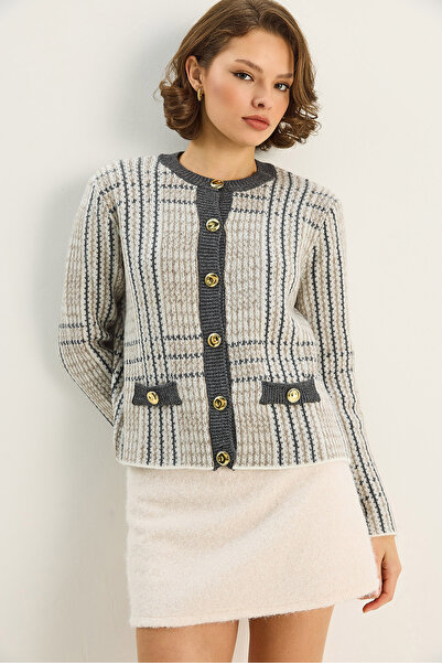 Bianco Lucci Жіночий светр з золотистими ґудзиками та велосипедним коміром TH251069 60283738
