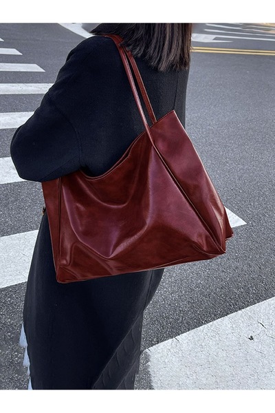Nudia Soft Model Women's Hand Shoulder and Arm Bag