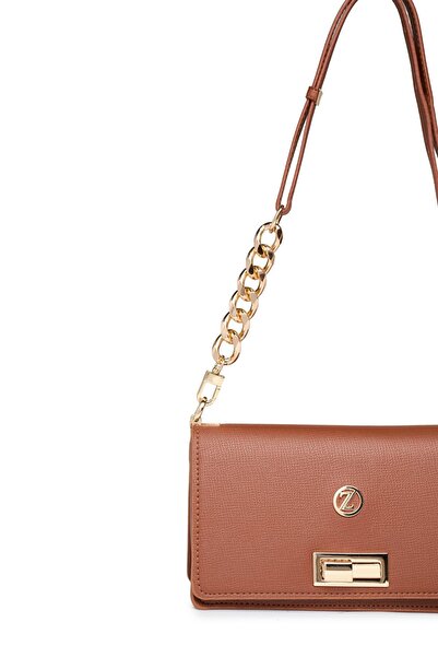 Zühre Tan Bag with Locking Buckle Detail Z0036