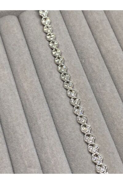 Kaan Accessoire تعبير عن الحب الأبدي: سوار زركون بحجر القلب التامتر