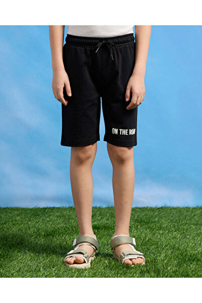 REDTAG Boys White And Black Printed Casual Set (2 Piece)