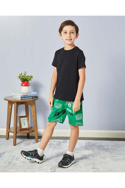 REDTAG Boys Green Chicago Bulls Print Shorts