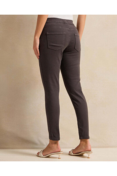 REDTAG Women Grey Skinny Fit Jegging