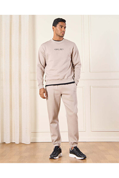 REDTAG Men Beige Graphic Crew Neck Sweatshirt