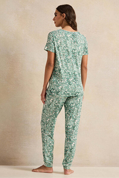 REDTAG Women White And Green Printed Pyjama Set (2 Piece)