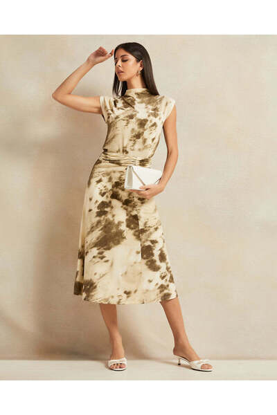 REDTAG Women Beige Ruched Waist Flared Skirt