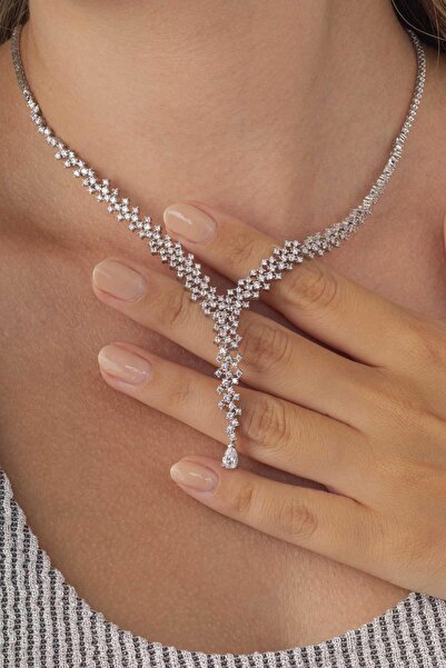 Gümüş Pazarım Pırlanta Montür 4 Tırnaklı Su Yolu 925 Ayar Gümüş Kolye