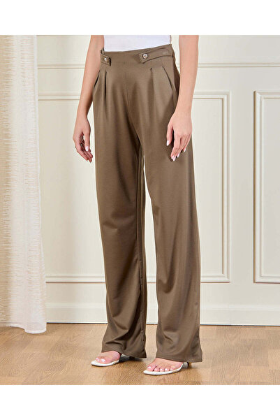 REDTAG بنطلون زيتوني نسائي أرجل واسعة سهل الارتداء