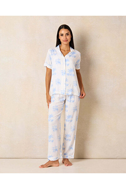 REDTAG Women Green And White Printed Pyjama Set (2 Piece)