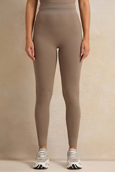 REDTAG Women Brown Ribbed Active Leggings