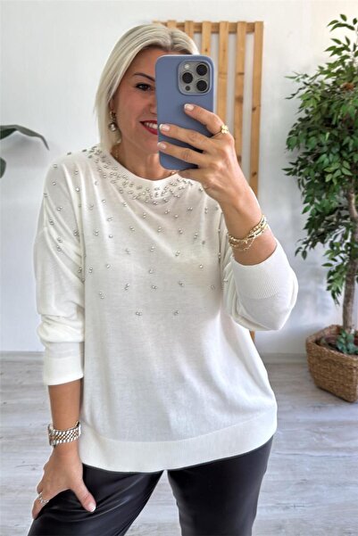 By Esra Celkan Gri Taş ve Boncuk İşlemeli Mevsimlik İnce Triko