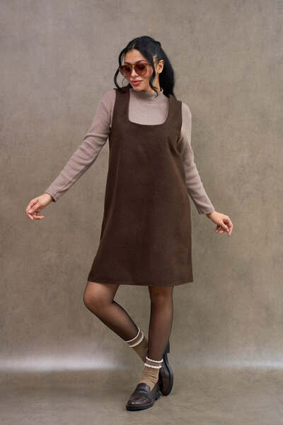 KÜÇÜĞÜM BUTİK Bitter Brown Color Square Neck Short Cashmere Dress