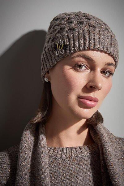 JOIN US El İşleme Arı Figürlü Triko Bere