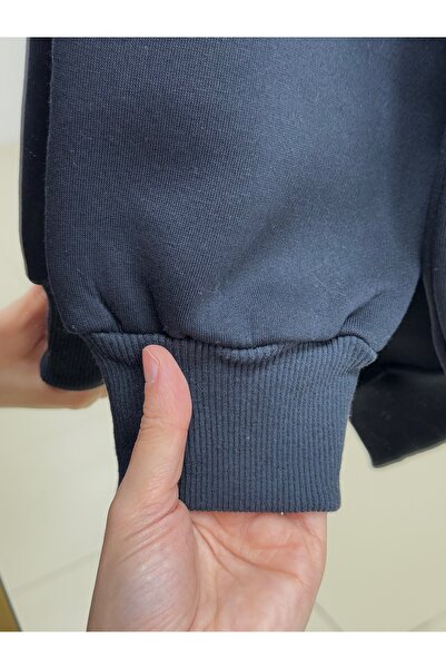 MİHRA STORE Μπλούζα Banu Yandan με οβάλ τσέπες oversized με κουκούλα και τρεις κορδόνια Sweat-ZN1644 Navy Blue