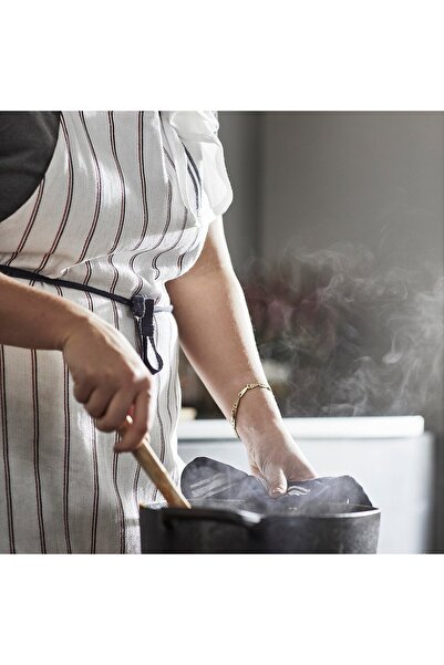 Generic Apron, 63 x 84 cm