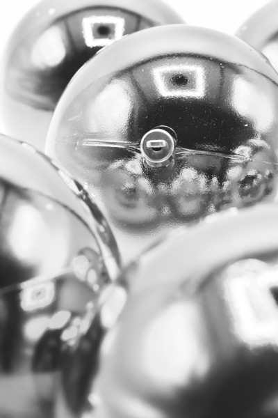 Waldern 6 τεμάχια 10 εκ. γυαλιστερό στολίδι για χριστουγεννιάτικο δέντρο Cici Ball Silver