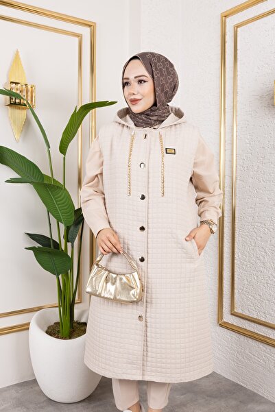 Moda MSK Hooded Quilted Beige Vest with Weapon Detail