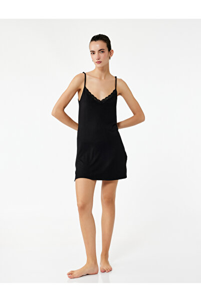 Koton Mini cămașă de noapte cu bretele subțiri, cu decolteu în V, cu dantelă