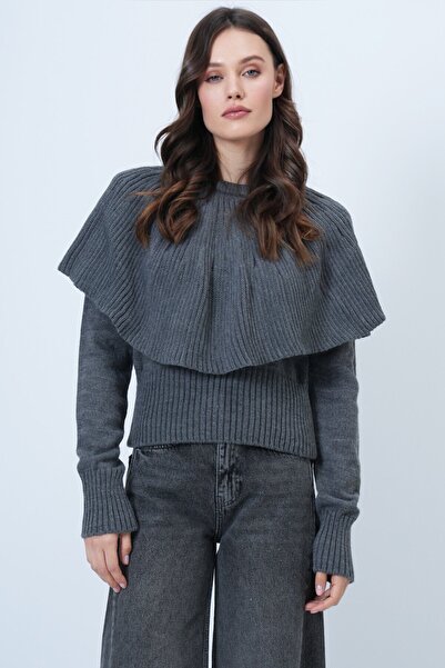 VAGGON Crew Neck Cape Detailed Corded Fabric Knitwear Sweater