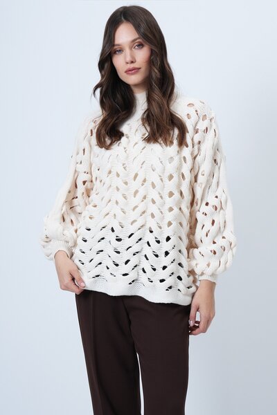 VAGGON Women's Ecru Crew Neck Lace-Like Knit Knitwear Sweater Vs01460