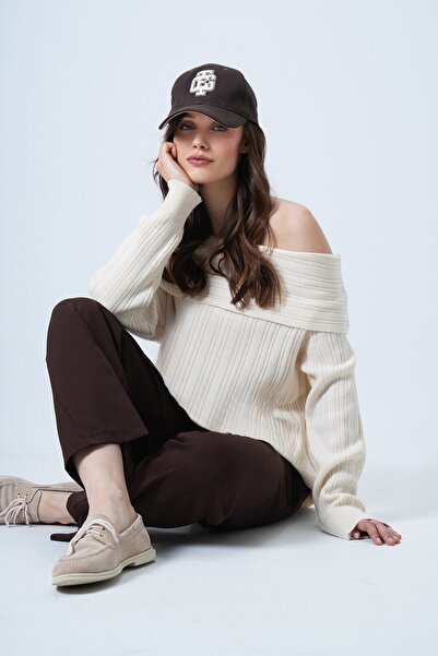 VAGGON Madonna collar Corded Fabric sweater