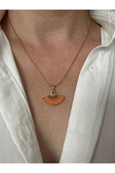 INJY Turuncu yelpaze kolye