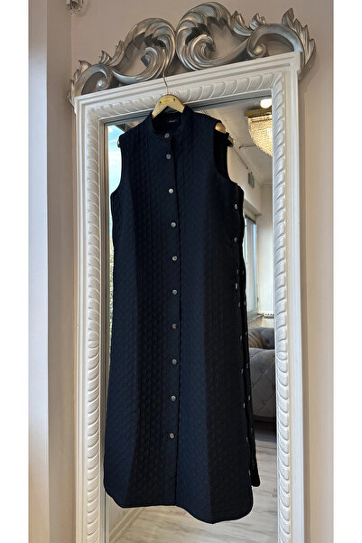 Invee Quilted Long Vest - Black