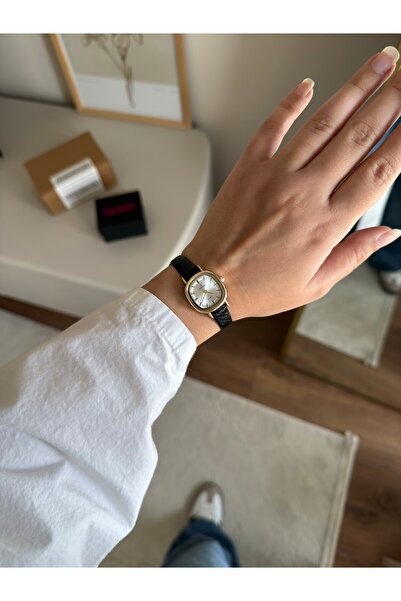 RoseandRoses Semi-Minimal Patterned Leather Strap Women's Wristwatch