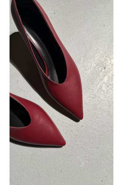Eataly Shoes Burgundy Basic Low Heel Women's Shoes