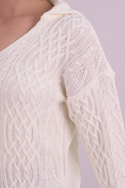 armonika Women's Ecru V-Neck Knitwear Sweater Arm-26K136037