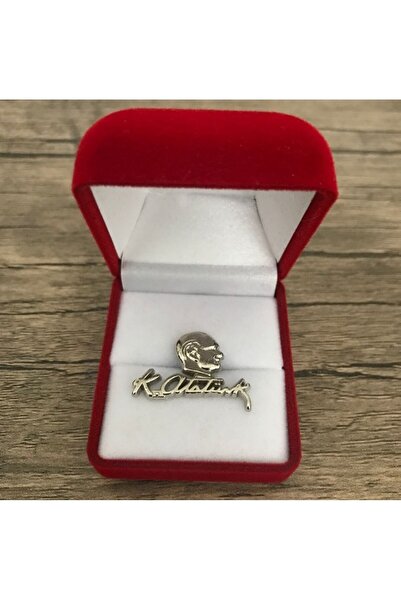 ABC Şık Atatürk Büstü Yaka Rozeti Kırmızı Kutulu