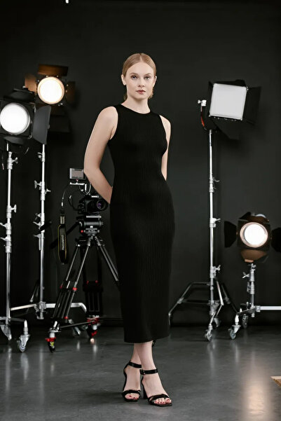 STYLENEST Black Corded Fabric Midi Women's Dress – Sleeveless, Stretchy Fabri...