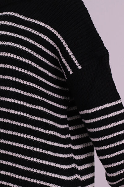 armonika Women's Black Turtleneck Skirt Hem Slit Knitwear Sweater Arm-26K136047