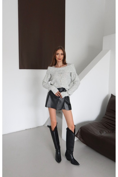 AÈC PRIVÈ Women's Modonna Collar Yumoş Sweater 7777