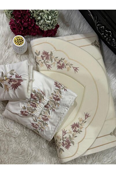 AlLayth Royal carpet set with bedsheet