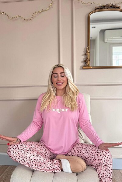 Pijamaevi Pink Bonjour Patterned Long Sleeve Bamboo Knitted Women's Pajama Set