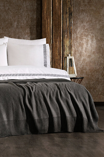 Serebien Home Collection Imperra 100% Cotton, 7-Piece Premium Double Duvet Cover Set with Knitted Blanket and Embroidery