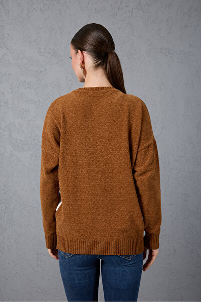 Moda Days Women's Tan Chenille Velvet Color Block Crew Neck Knitwear Sweater