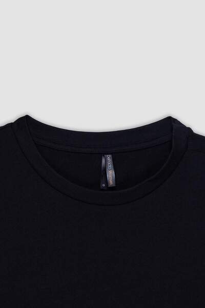 DeFacto Regular Fit Crew Neck Basic Plain Combed Cotton Short Sleeve T-Shirt B7425Ax25Sp