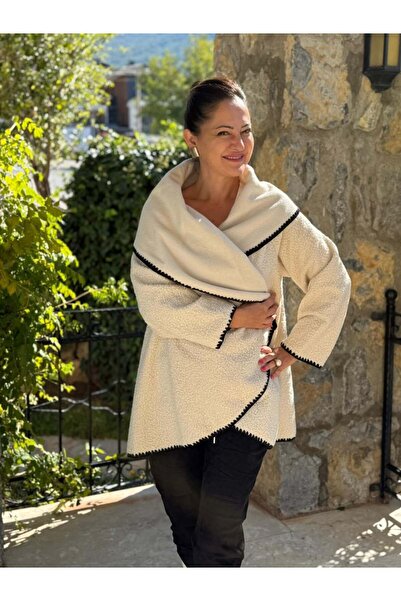 Punta Otantik Yg3695 Draped Italian Boucle Coat Ecru