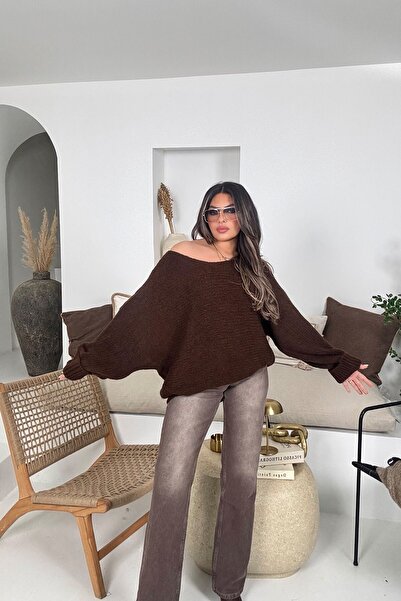 Sohotique By P Πουλόβερ με λαιμόκοψη καφέ