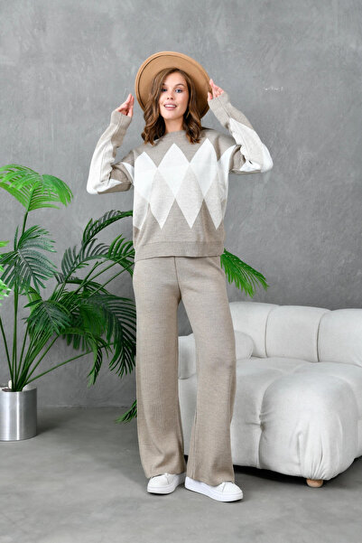 Park Karon Women's Light Mink Crew Neck Argyle Sweater Pants Knitwear Top-Bottom Set 214076