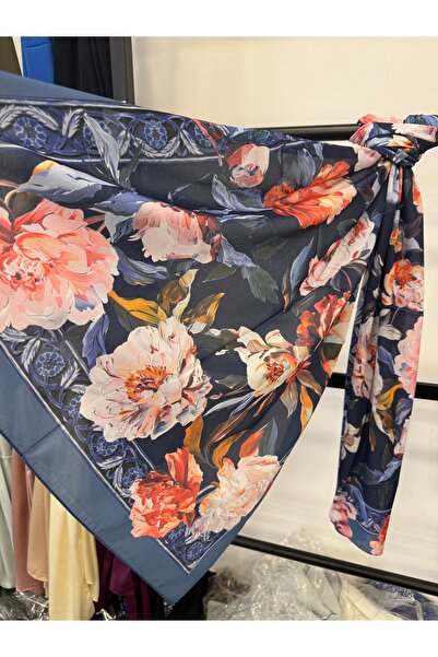 Butik Krep şal çiçek desen