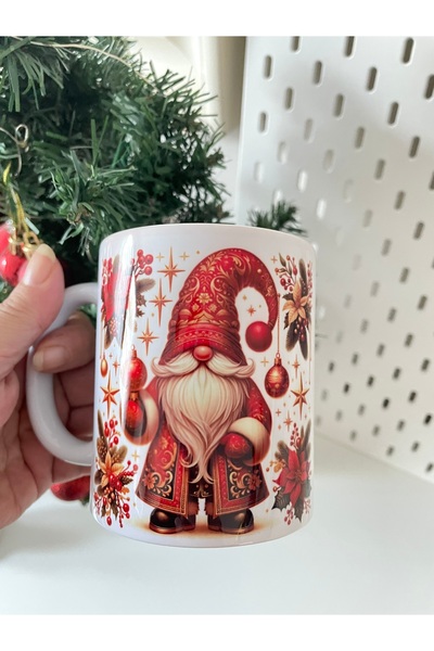 By Selen Suyolcu New Year Themed Mug