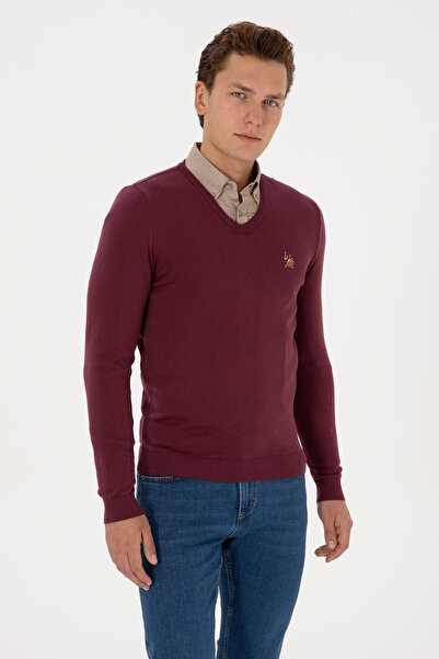 U.S. Polo Assn. Men's Burgundy Sweater With V-Neck And Embroidered Logo