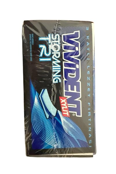 Vivident Storming Mint Flavored Sugar Free Gum 33 g X 18 Pcs