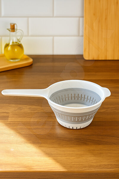 Destpak Space-Saving Collapsible Handle Strainer - Accordion - Folding Strainer - Rice Fruit Washing Strainer