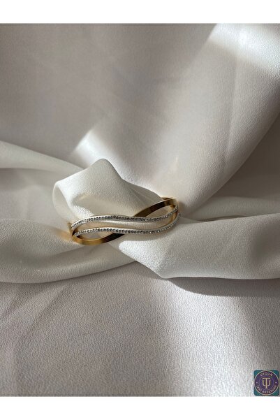 uyguntakıaksesuar سوار ذهبي على شكل موجة - تصميم أنيق وراقٍ